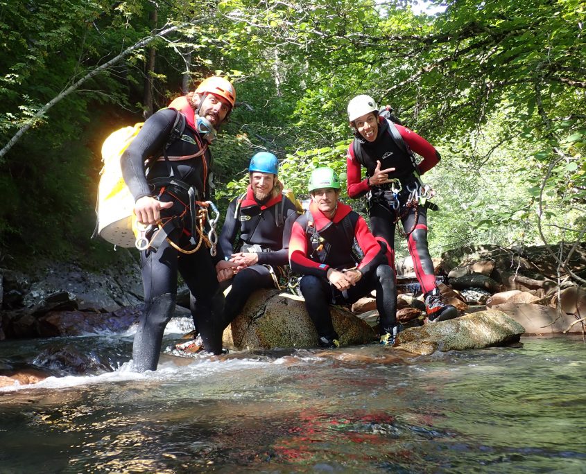 canyoning en el Pirineo, barranco de la sallena